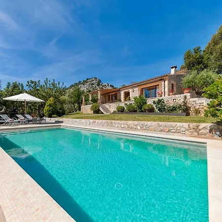 La Salve D'alt By Sealand Country house Pollenca